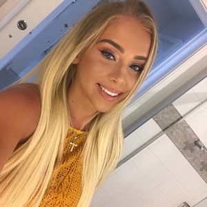 Meet your Posher, Julia